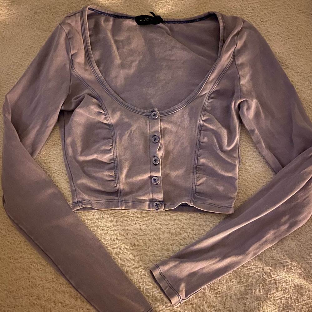 Copped long sleeve